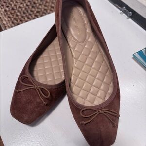 Veronica Beard Beatrix Suede Ballet Flat